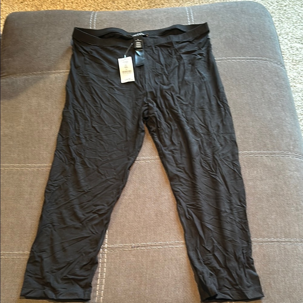 White House Black Market cropped leggings